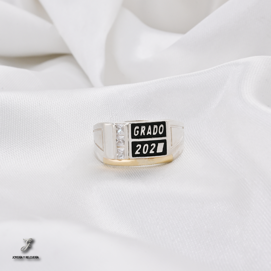 ANILLO DE GRADO SANTIAGO 05