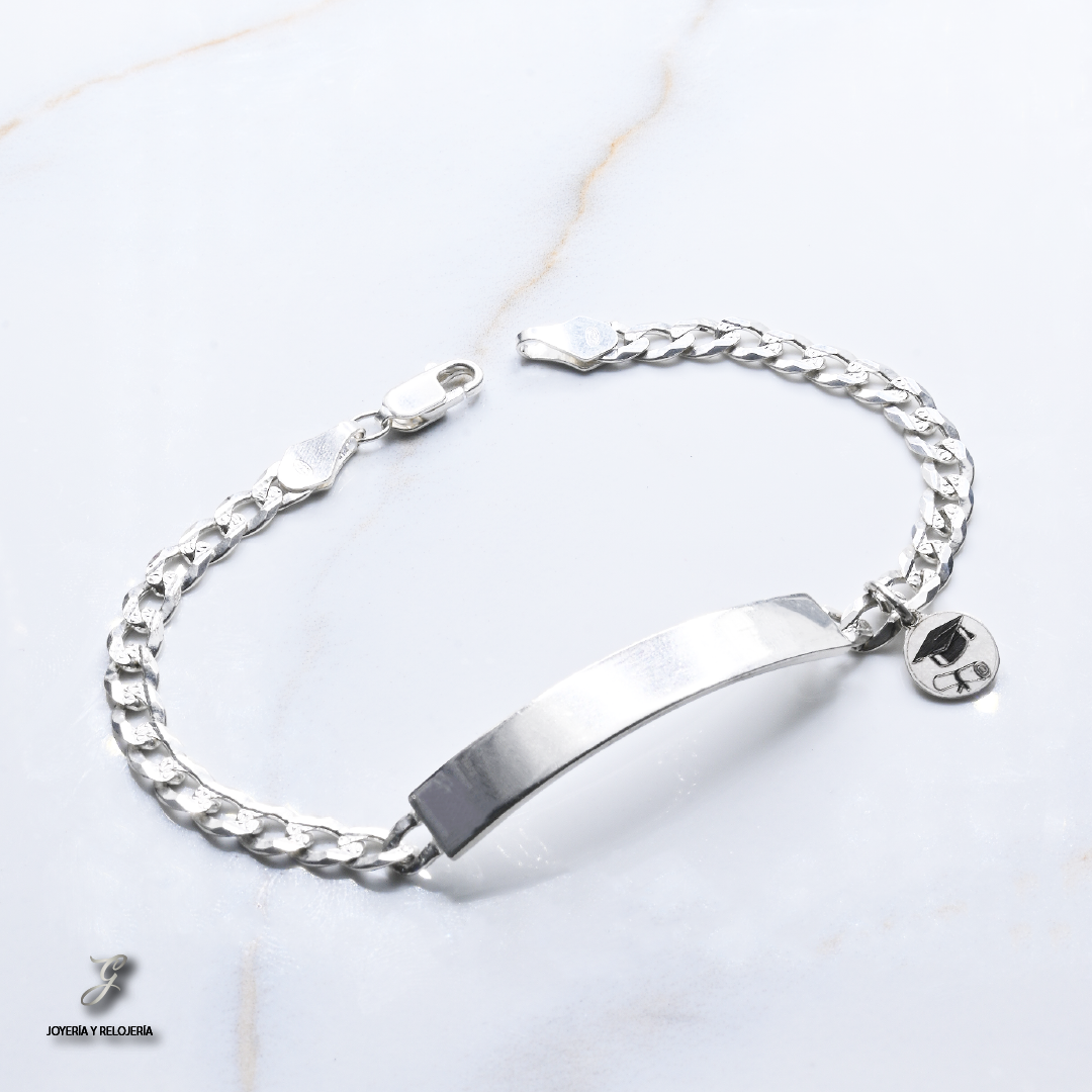 Esclava de Grado Cubano Plano 8.9