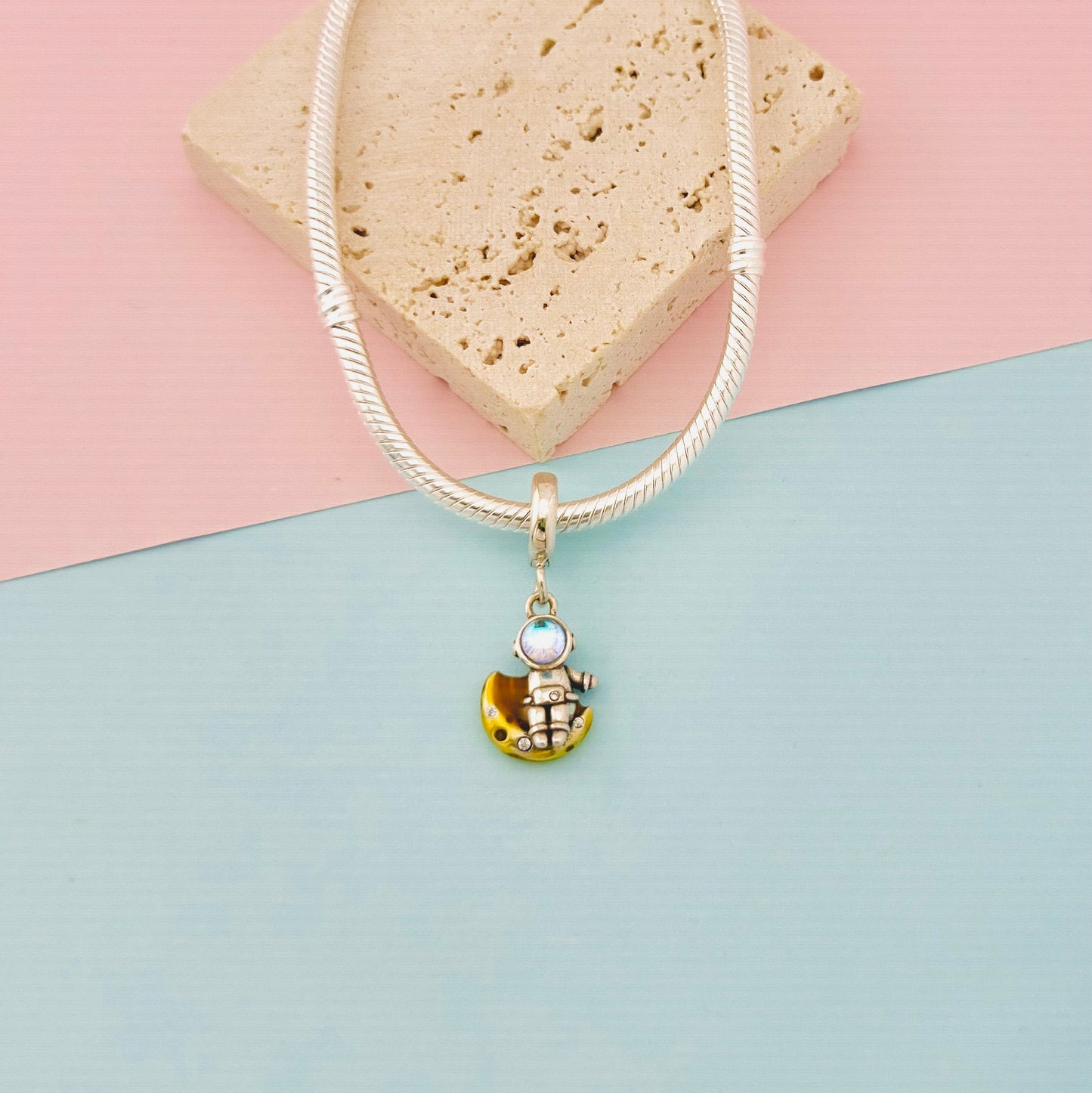 CHARM ASTRONAUTA SOÑADOR