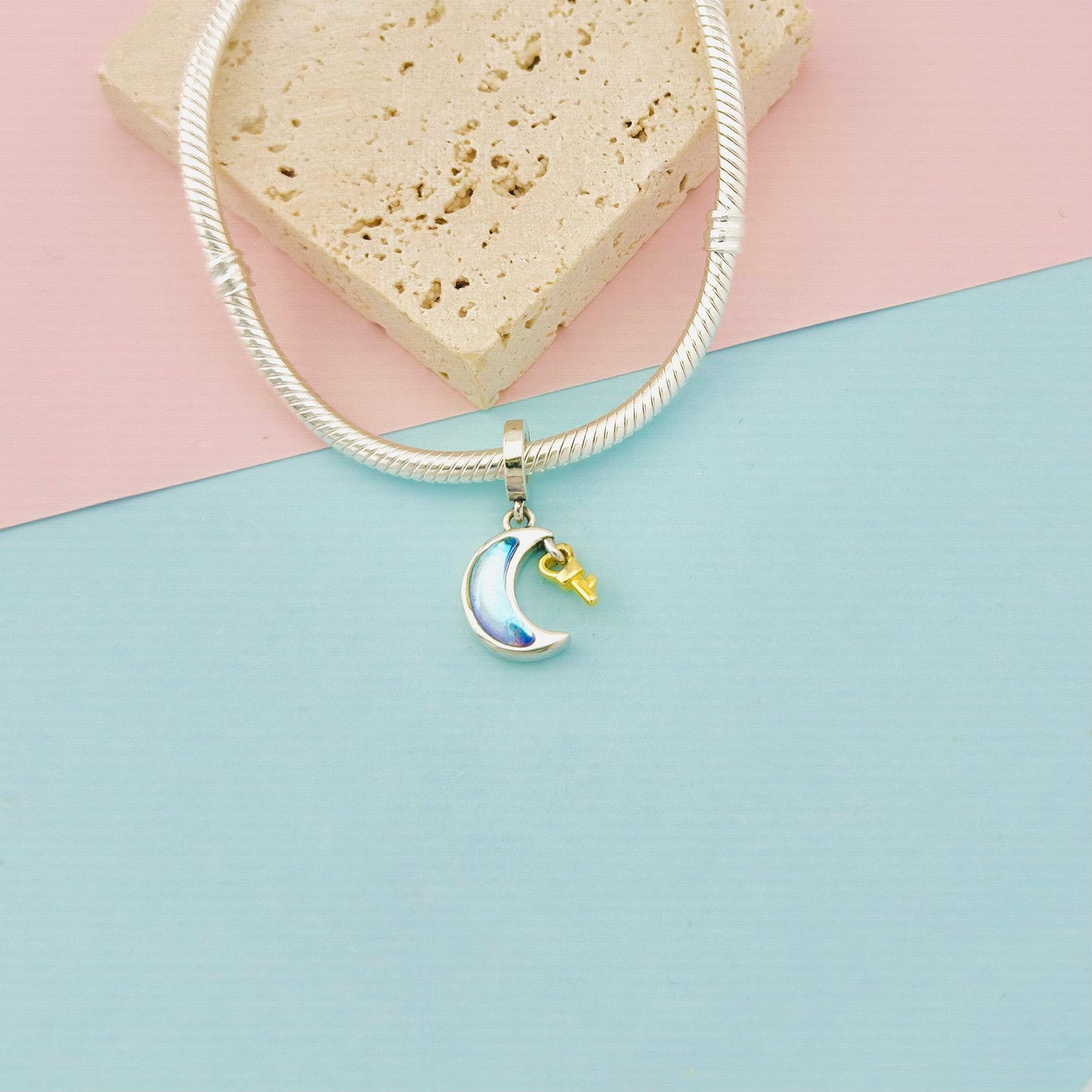 CHARM SECRETO LUNAR