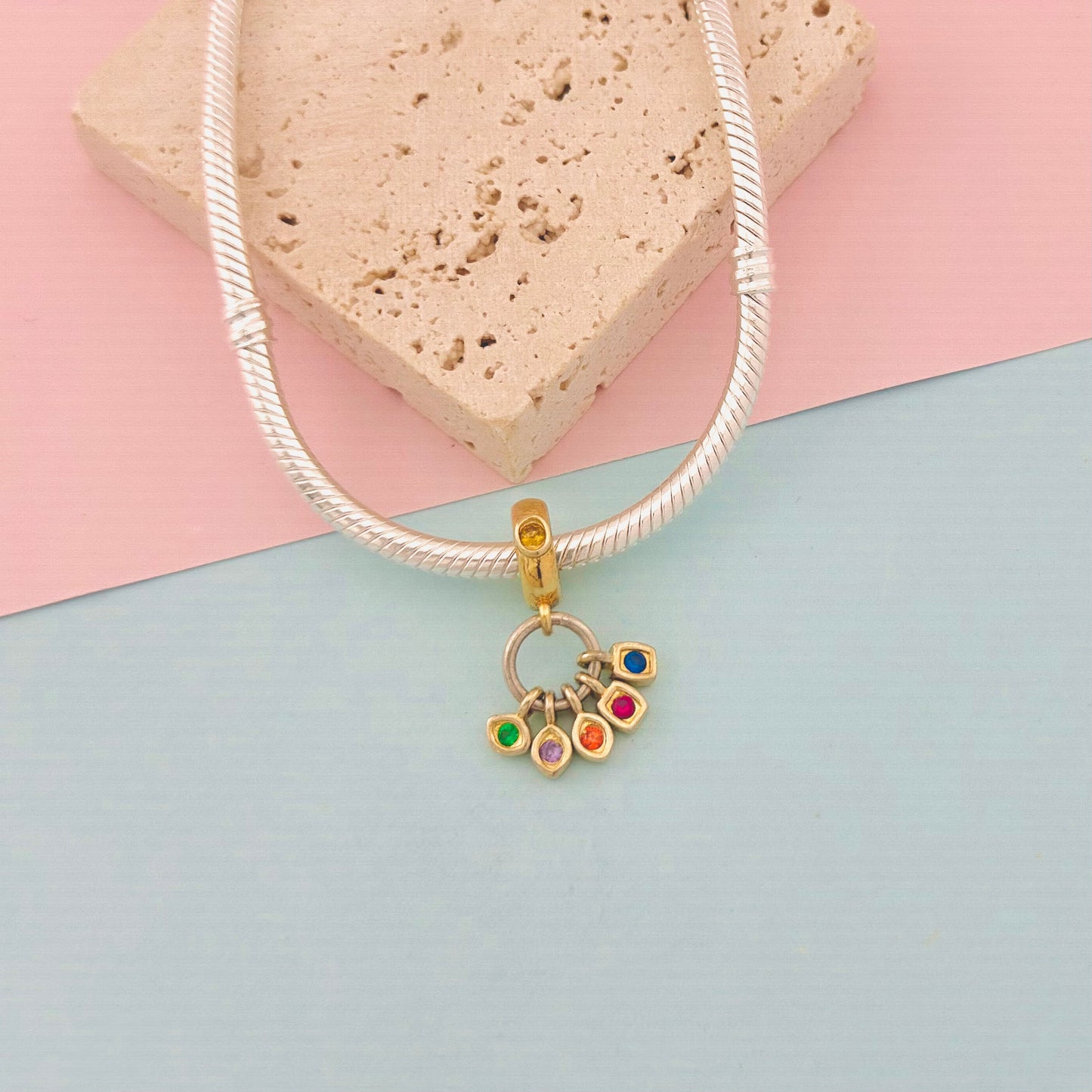 CHARM GEMAS INFINITAS