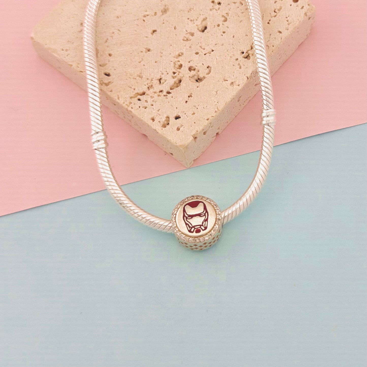 CHARM CASCO DE IRON MAN