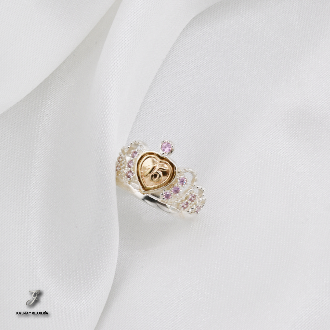 ANILLO DE XV AÑOS CORONA AMOR MÁGICO 40