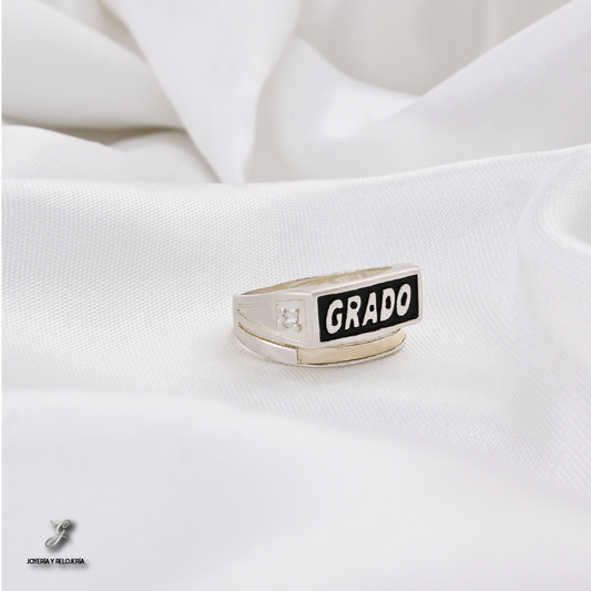 ANILLO DE GRADO QUITO 04
