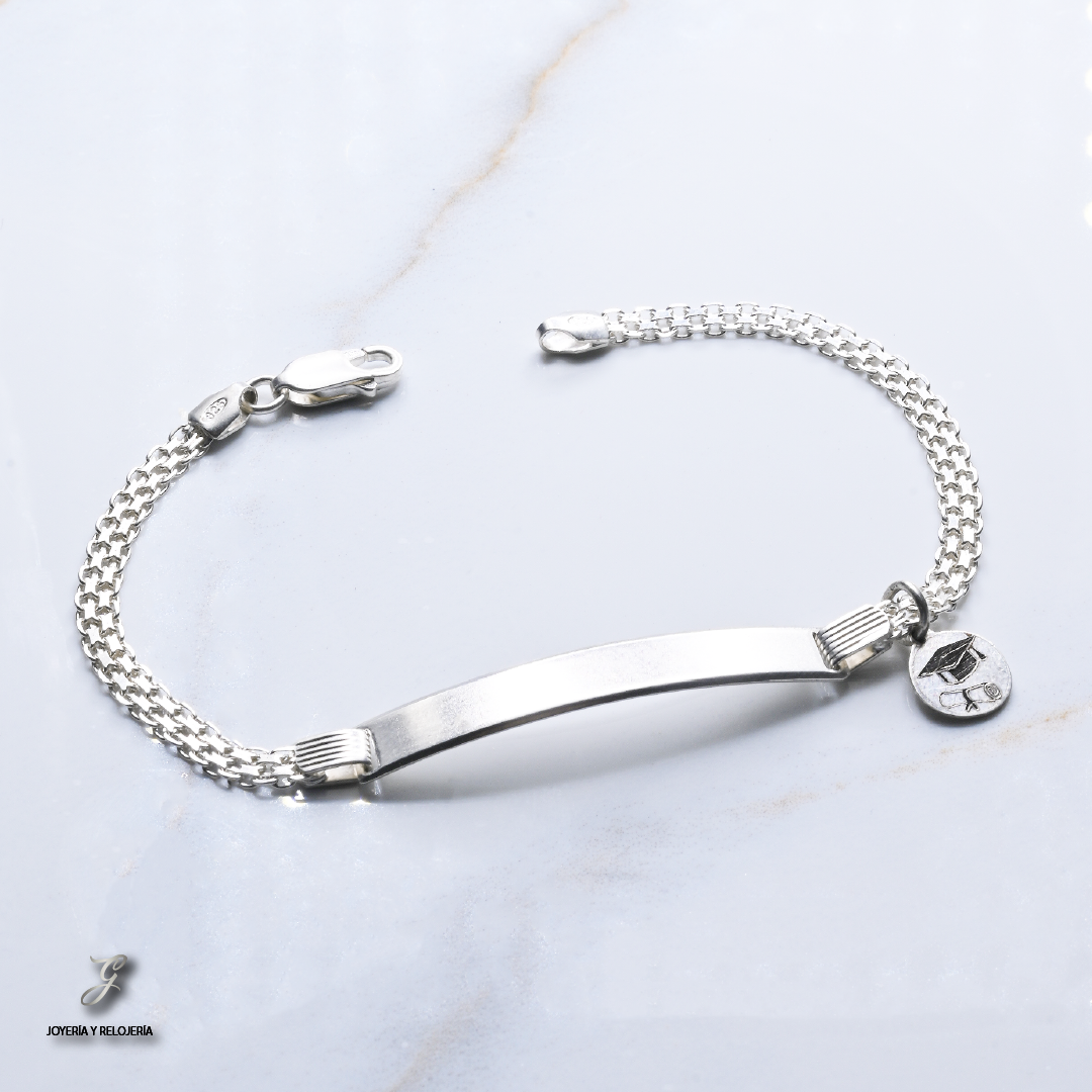 Esclava de Grado Bismark 4.9