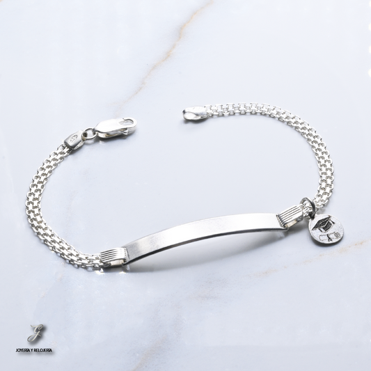 Esclava de Grado Bismark 4.9