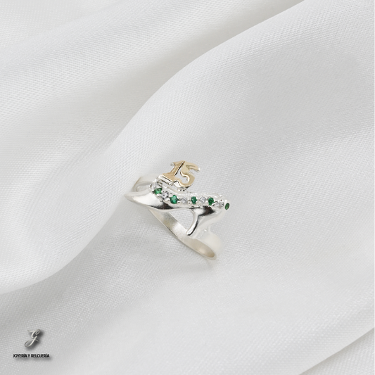 ANILLO DE XV AÑOS ZAPATILLA DE CRISTAL 24