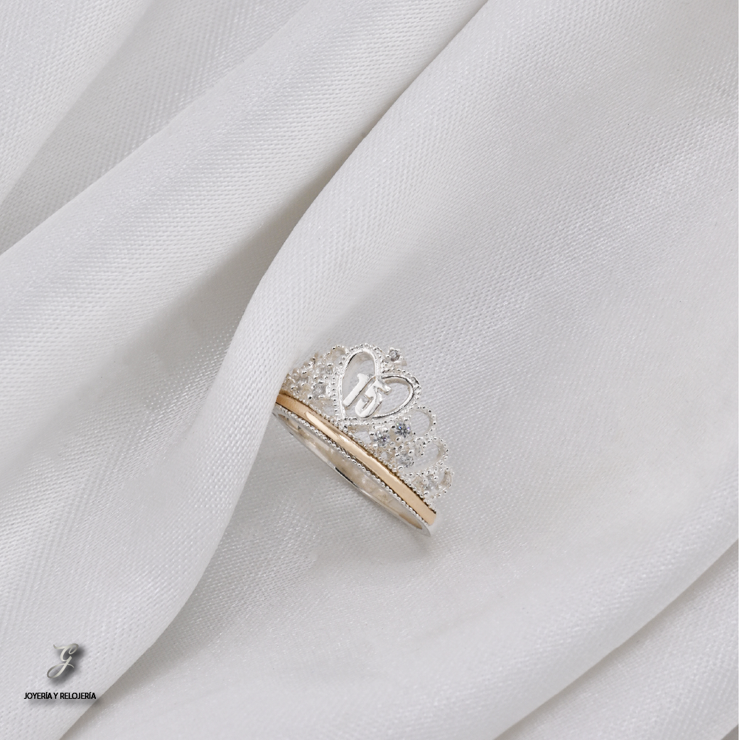 ANILLO DE XV AÑOS CORONA LUMIER 38