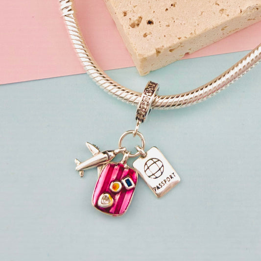 CHARM VIAJERO AZUL