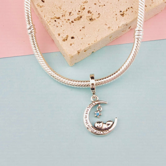 CHARM AMOR LUNAR