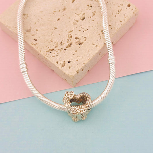 CHARM CORAZÓN DE ROSAS