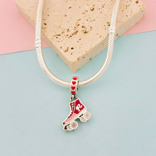 CHARM PATÍN DE BARBIE