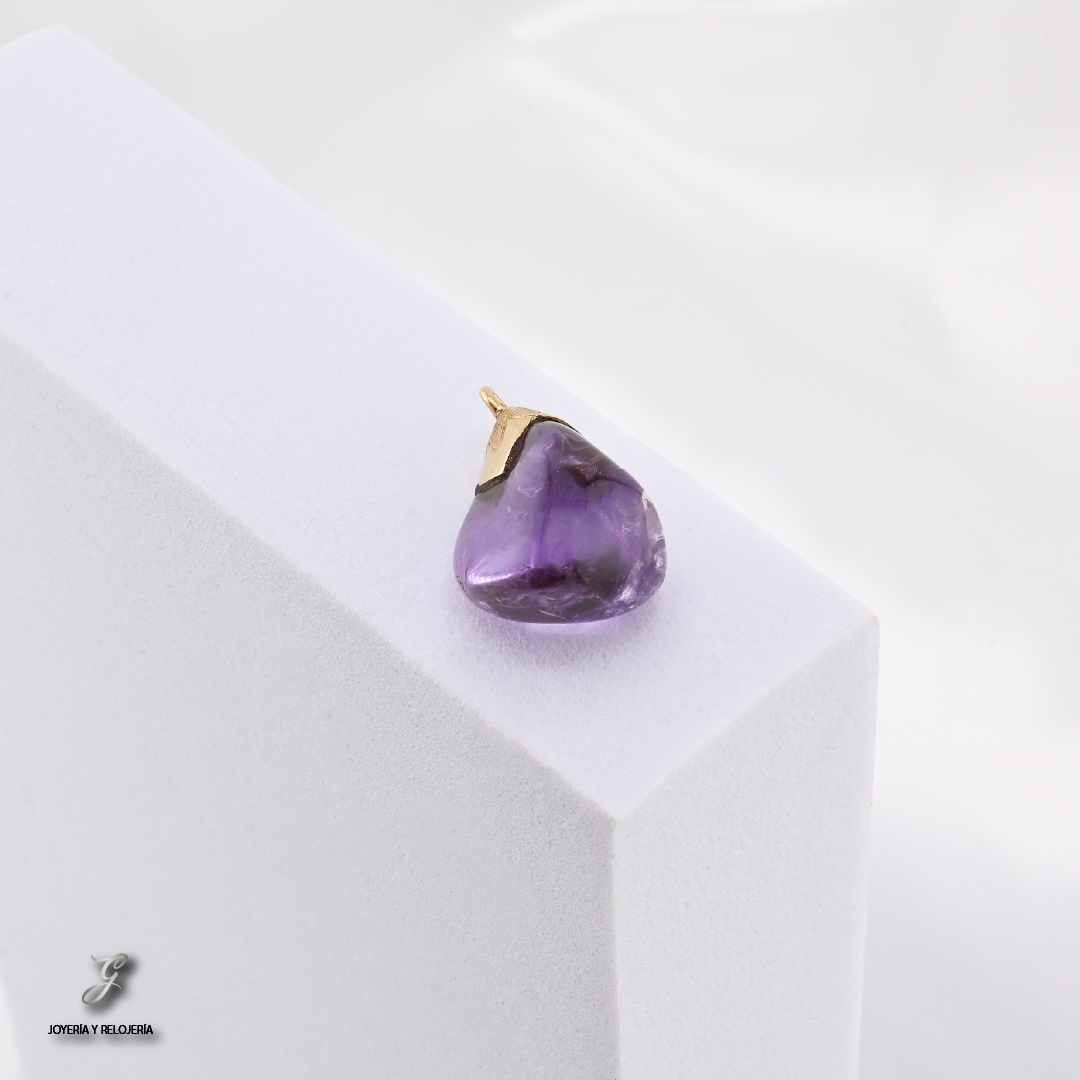 DIJE GOTA DE AMATISTA